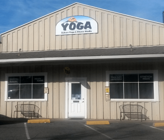 Auburn Yoga Studio Cl 1175 Grass